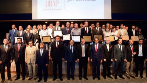 UBAP Eğitimde İyi Örnekler Finalinde Dereceye Girenlerin Ödülleri Törenle Verildi